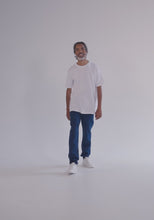 Load and play video in Gallery viewer, Men&#39;s Premium Heavyweight Tee - Cotton Heritage MC1086.mp4
