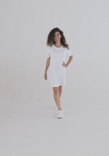 Load and play video in Gallery viewer, Organic Cotton T-shirt dress Stanley Stella STDW144.mp4
